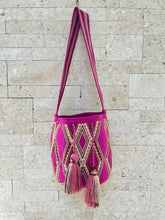 Load image into Gallery viewer, Wayuu Mochila Large Purple and Brown